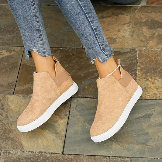 Vania | Relaxed and supportive orthopedic boots.
