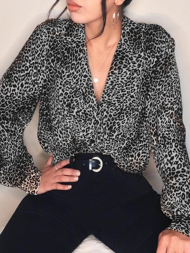 Xaviera| Relaxed and stylish winter blouse