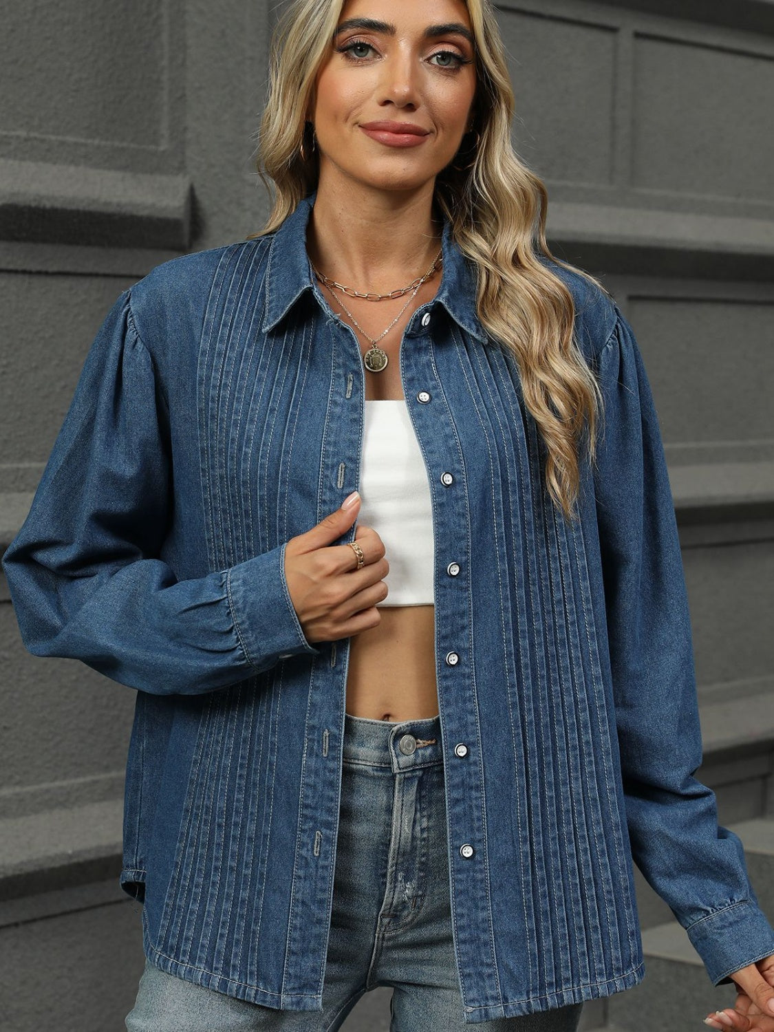 Beatrice | Long sleeve denim top with button down collar and collar