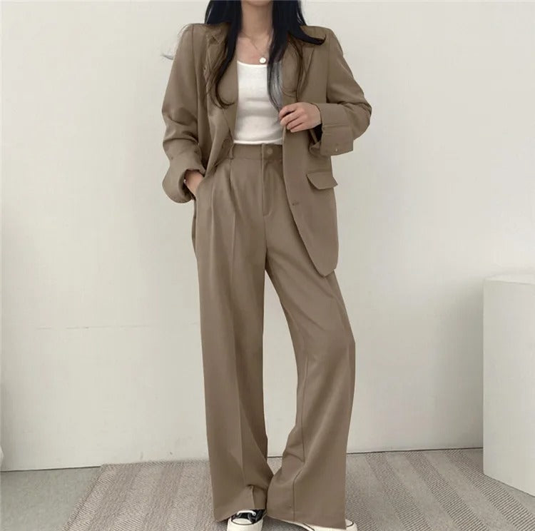 Cayetana® | Women's solid-color blazer and straight-cut pants set
