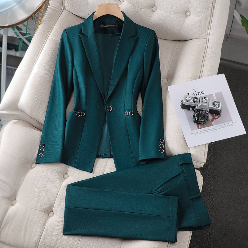 Denise | Trendy and elegant winter set