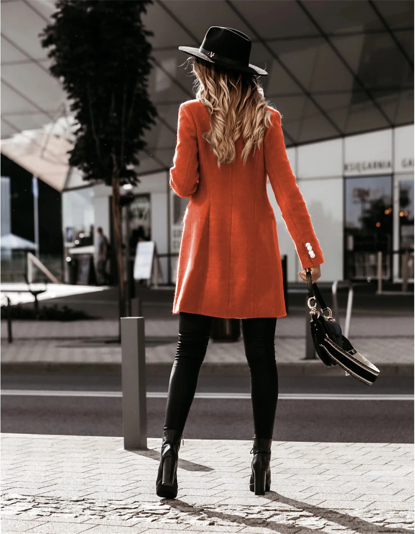 Elena | Elegant and casual winter garment