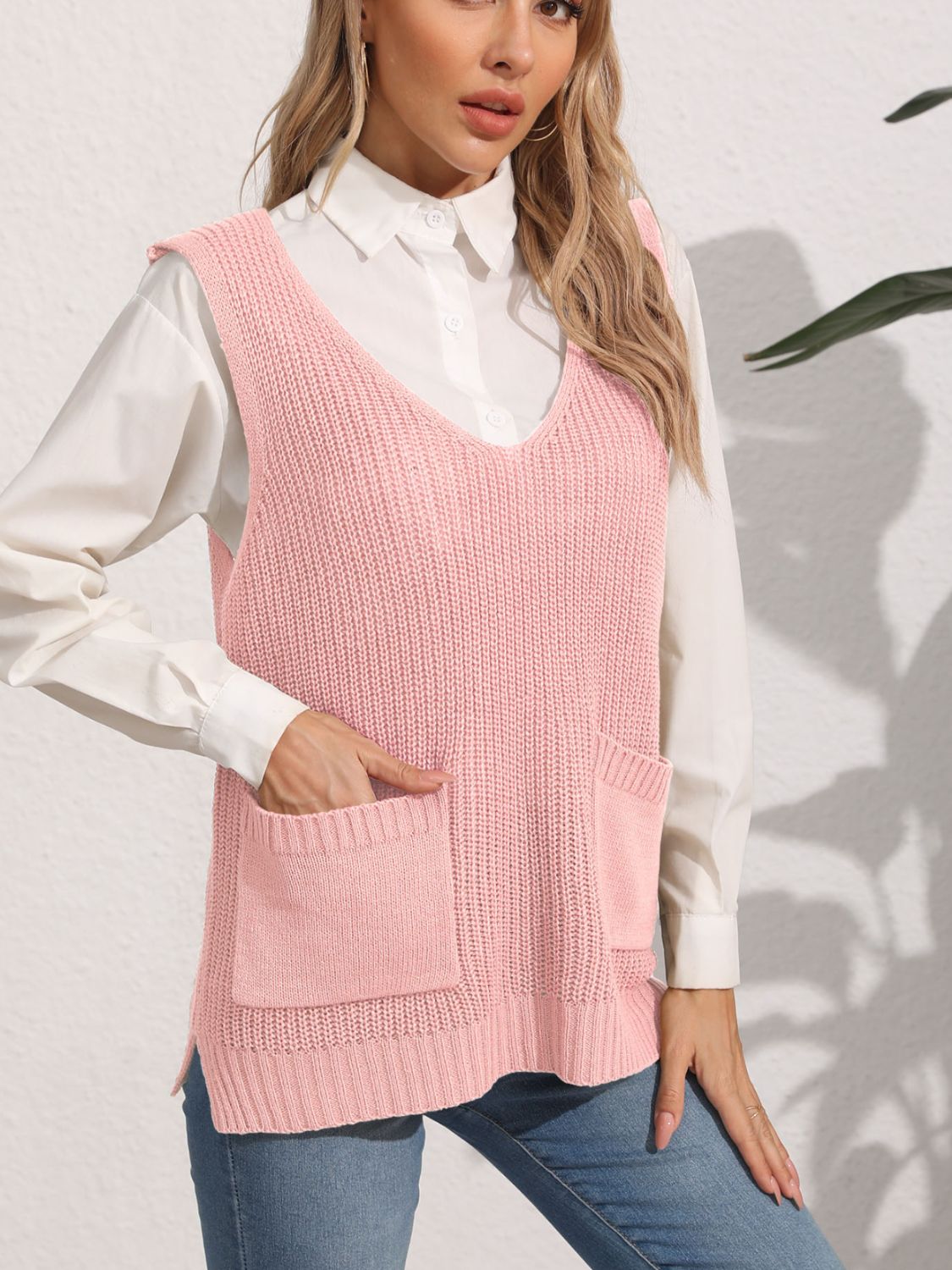 Johanna | Sweater vest with pockets and V-neck