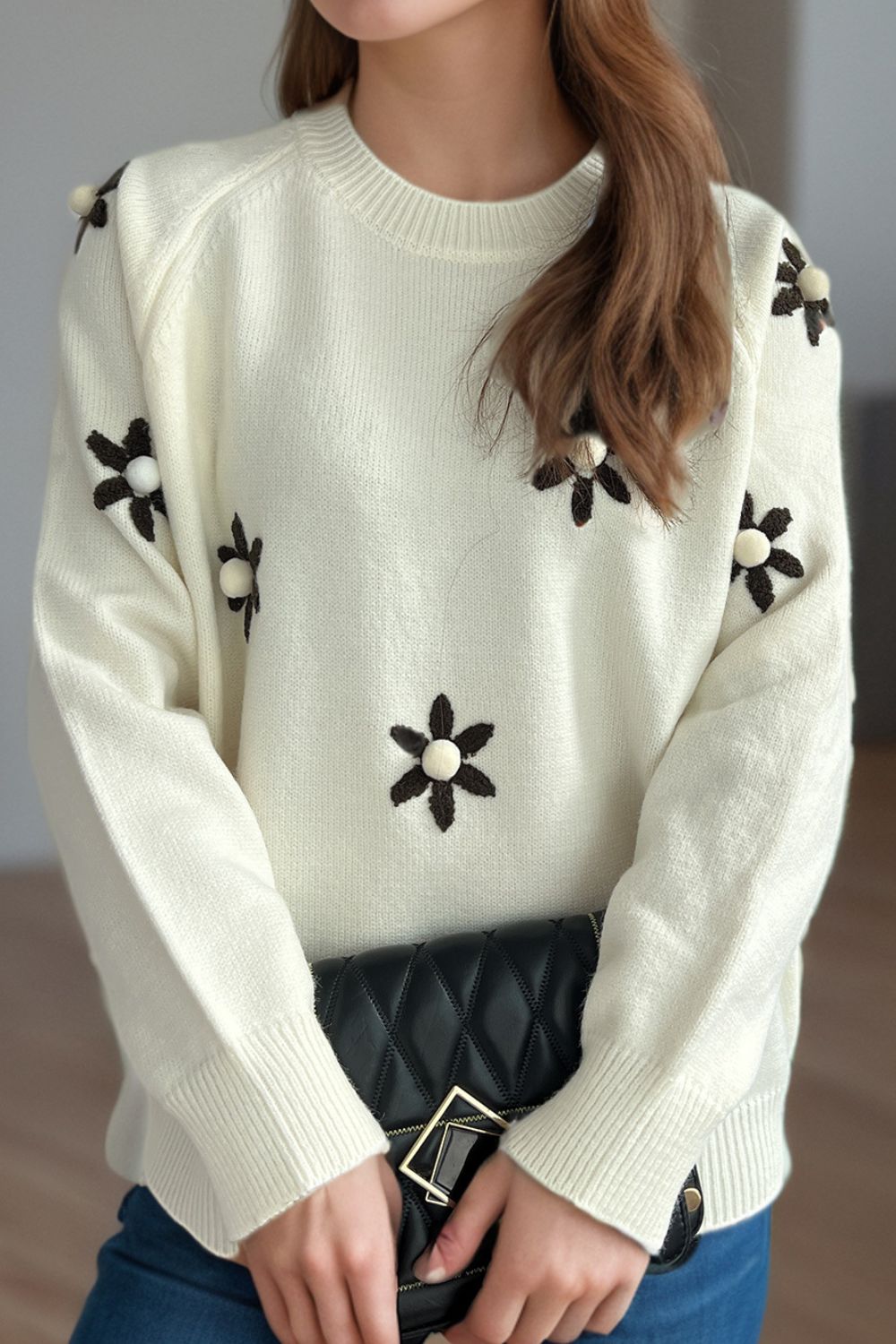 Hana | Floral sweater with a crew neck and raglan sleeves