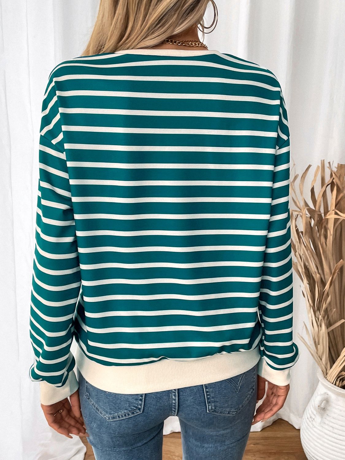 Verónica | Perfee striped long sleeve crew neck sweatshirt with contrast