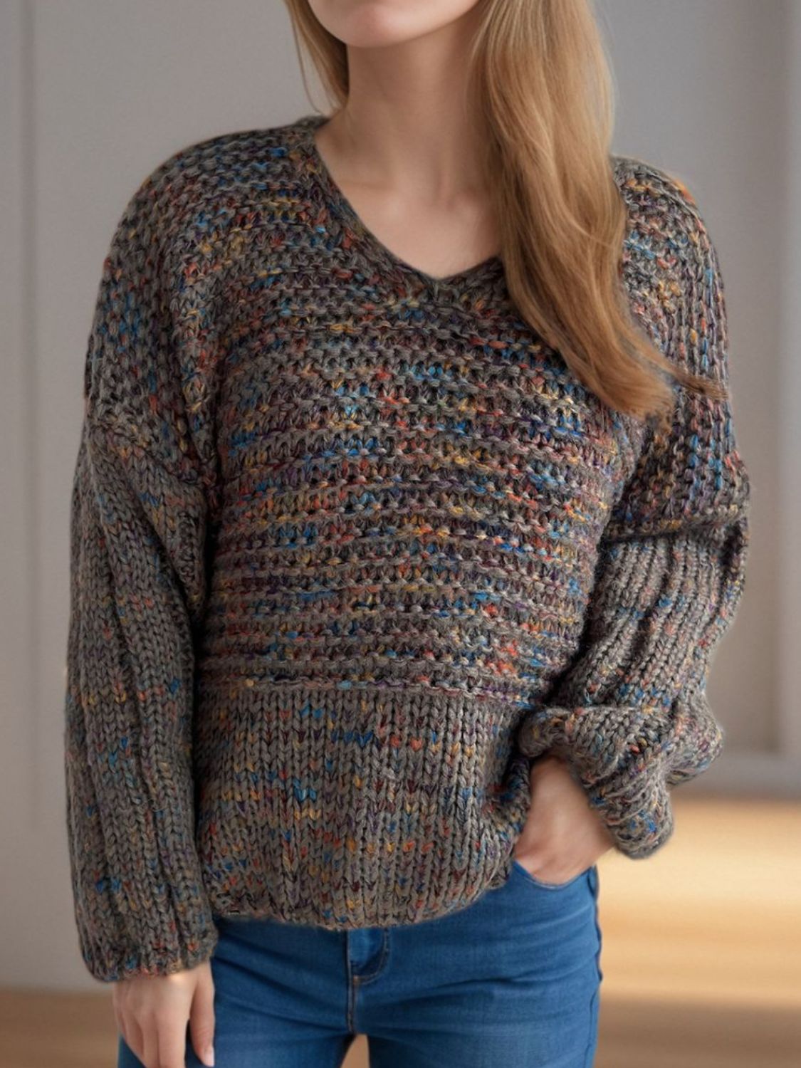 Iliana | Long-sleeved sweater with low shoulders