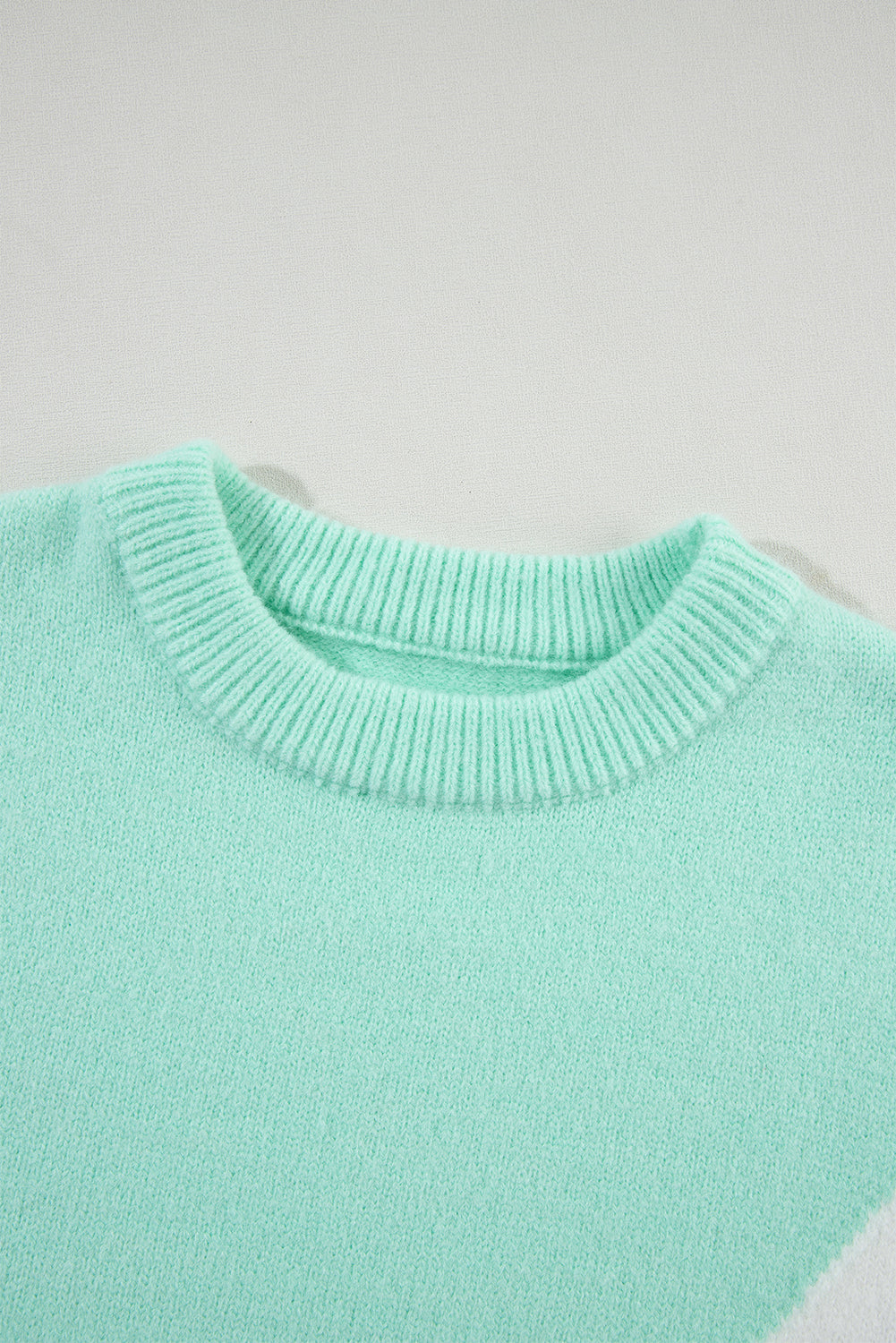 Karina | Timeless and stylish winter sweater