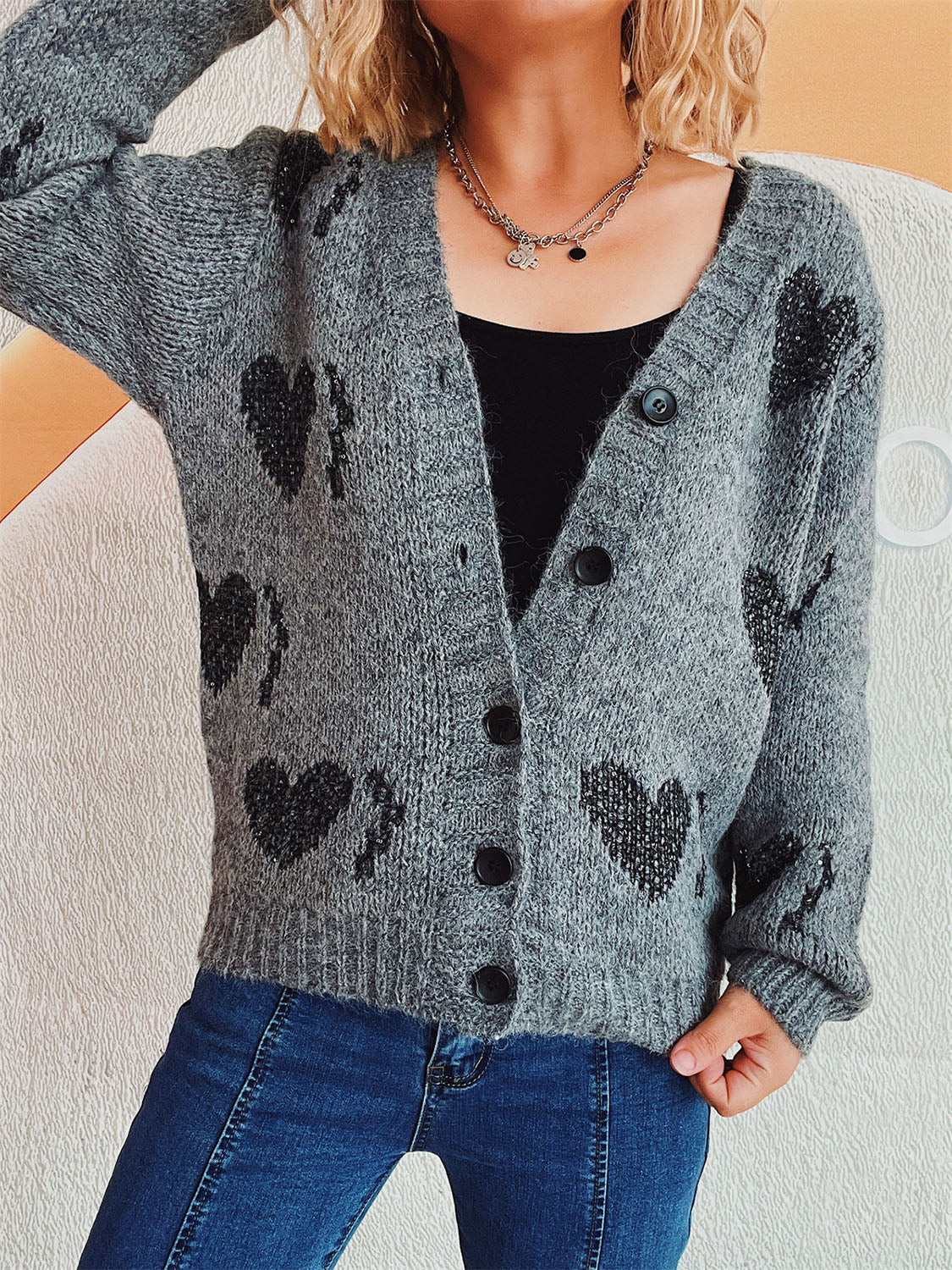 Marlies | Long-sleeved cardigan with heart buttons