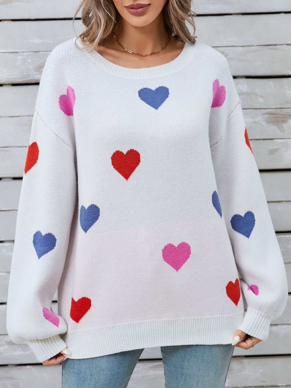Ulla | Heart-shaped, long-sleeved crew neck sweater