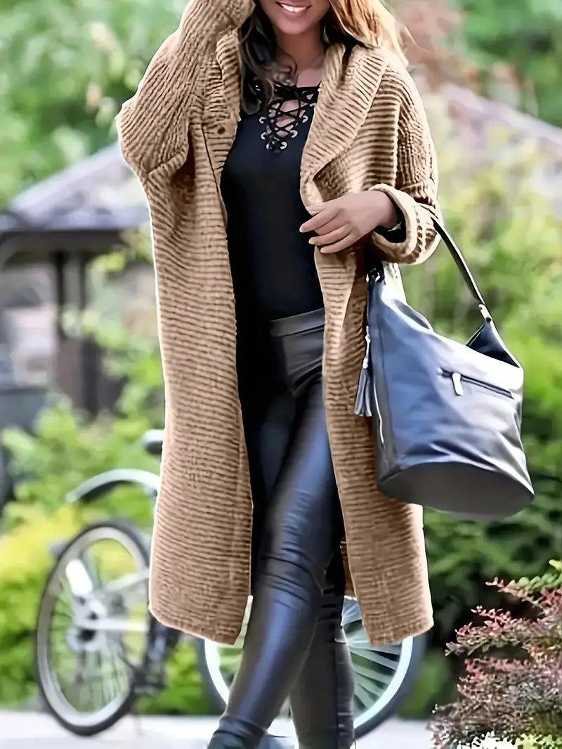 Cristina | Long knitted cardigan with hood
