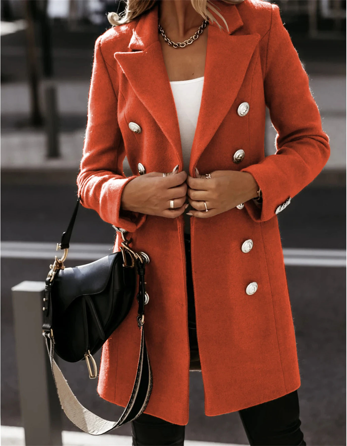 Hilda | Elegant and casual winter garment