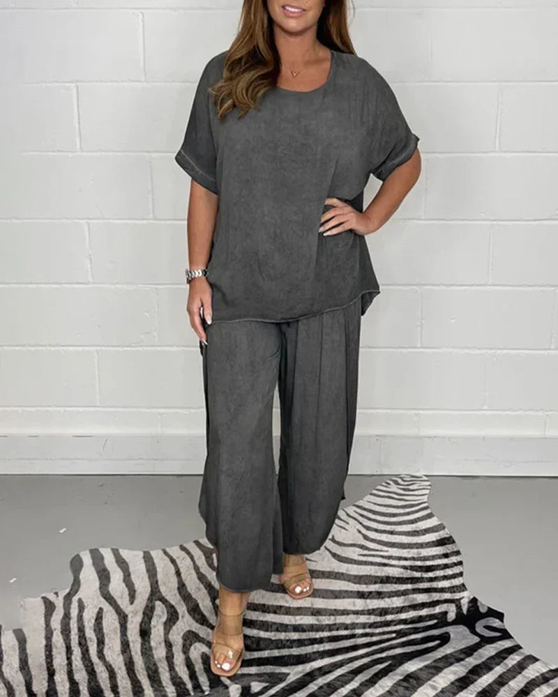 Ondina® | And Relaxed Two-Piece Suit In Plain Color