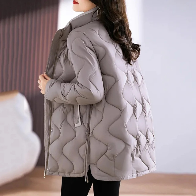 Yara | Elegant and versatile winter garment