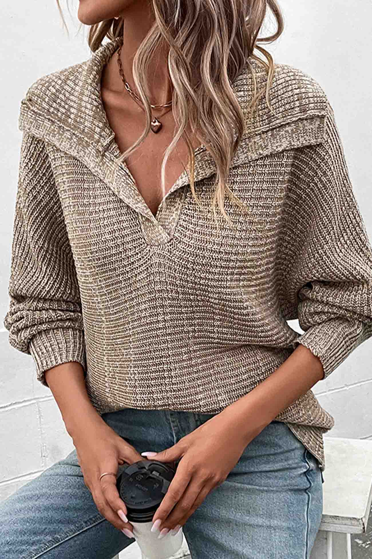 Gertrud | Khaki long-sleeved sweater with lapels