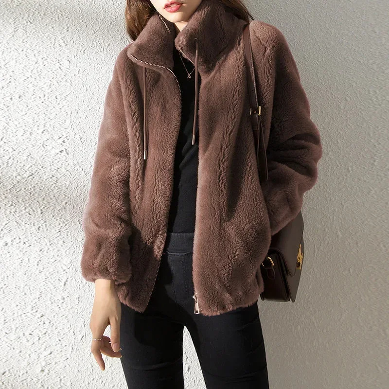 Sandra® | Modern and versatile winter garment.