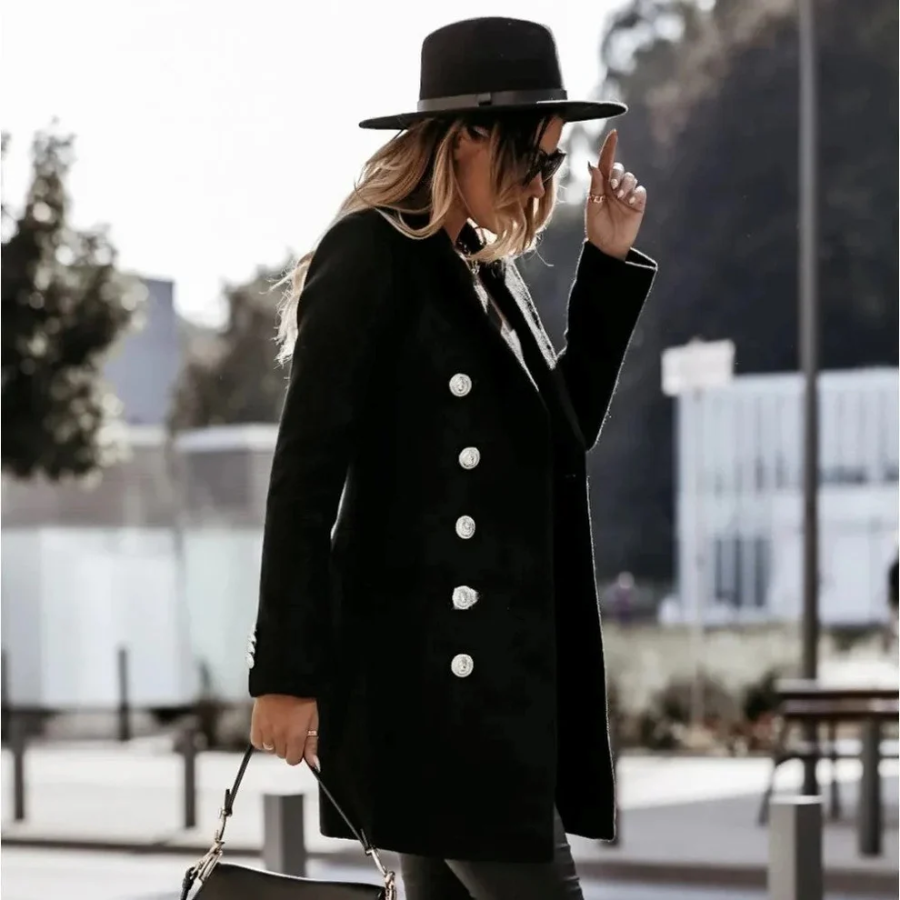 Yadira | Modern and fashionable winter clothing item