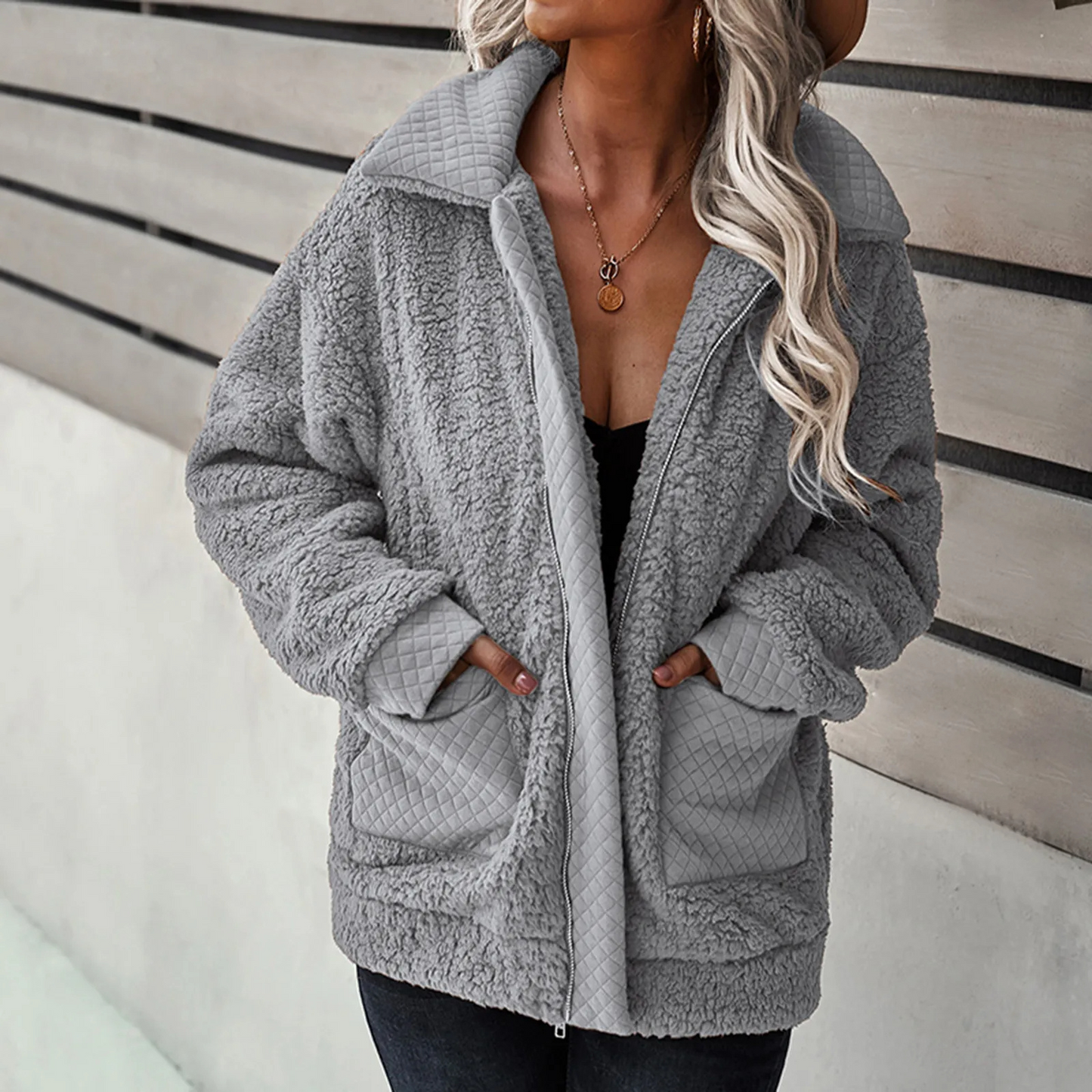 Lidia | Modern and comfortable winter garment