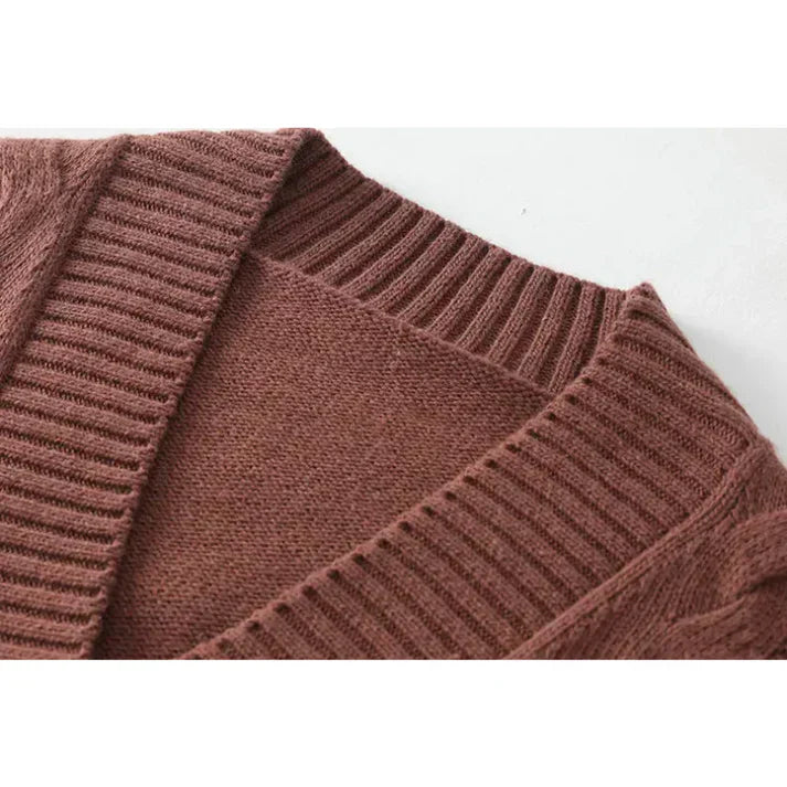 Samanta | Fashionable and effortless winter cardigan