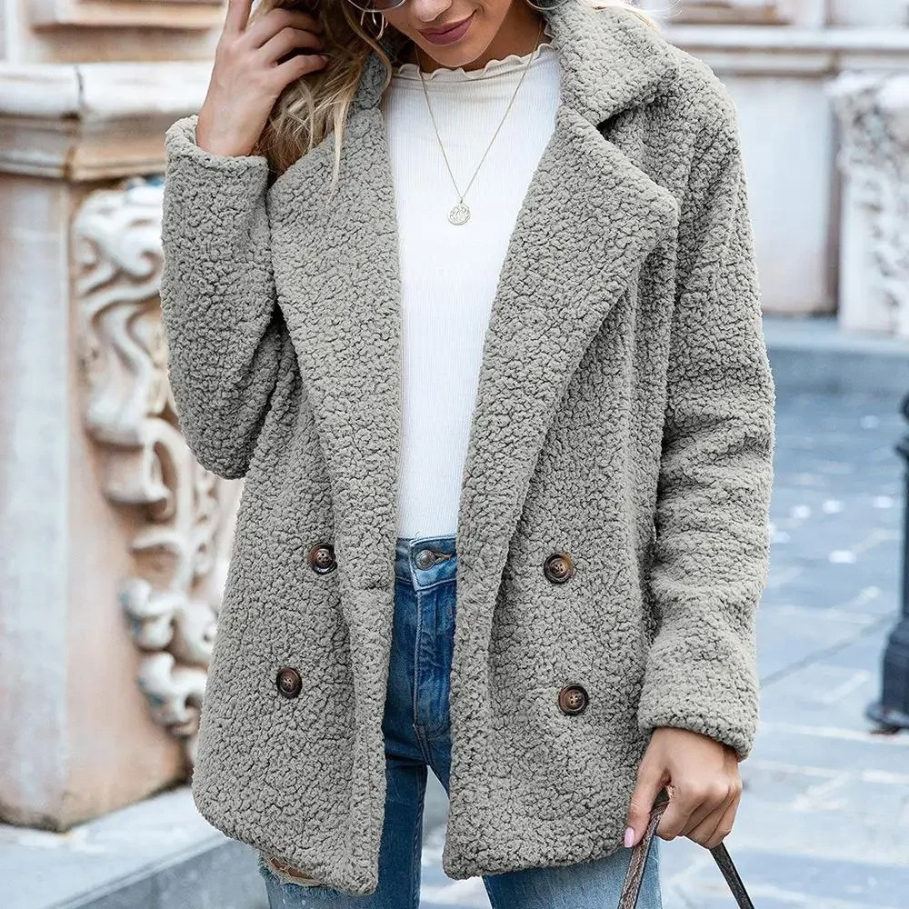 Otilia | Casual and relaxed winter garment