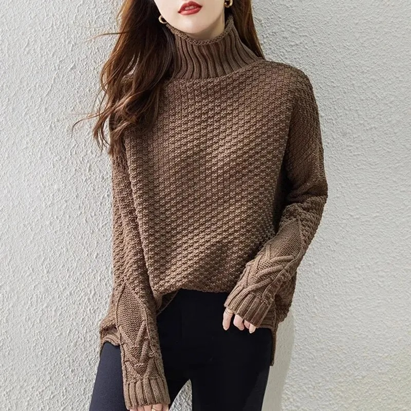 Nerea | Elegant and versatile winter garment