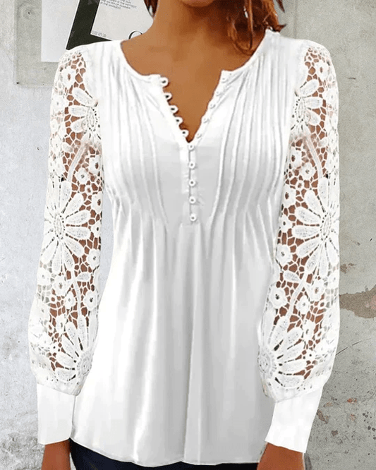 Gilda® | Floral Blouse