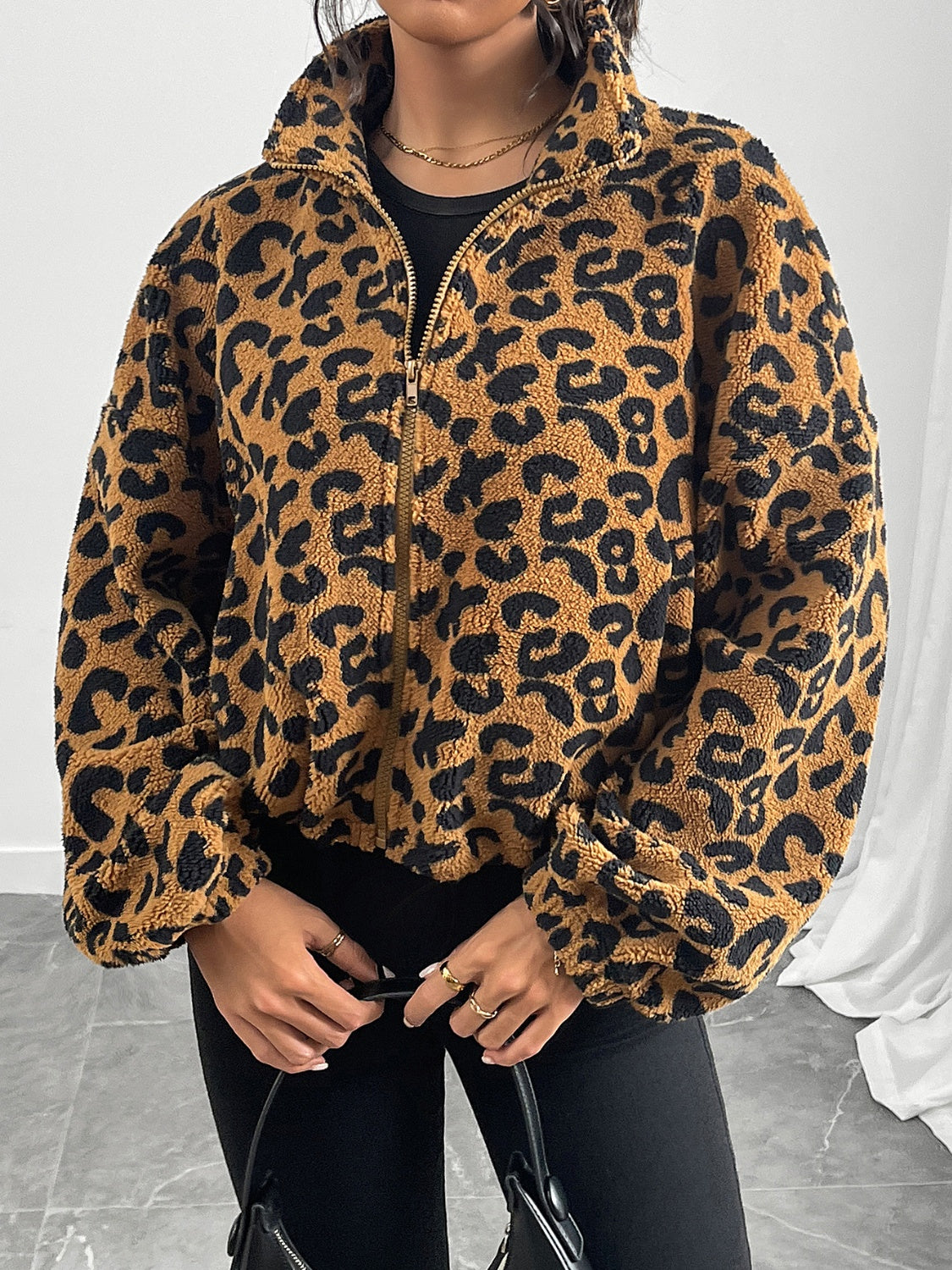 Waleska | Leopard print long sleeve jacket with zip fastening