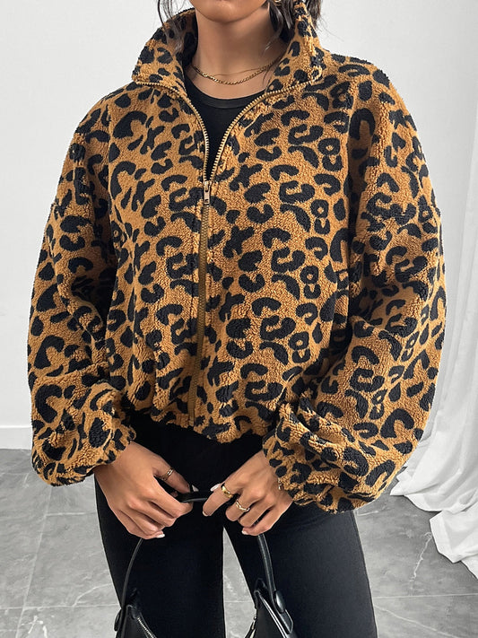 Waleska | Leopard print long sleeve jacket with zip fastening