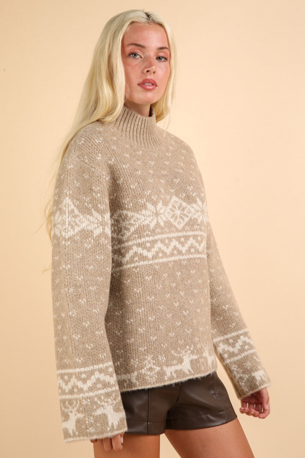 Flor | VERY J Christmas Element stand-up collar long sleeve sweater