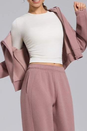 Stretch Round Neck Knit Top