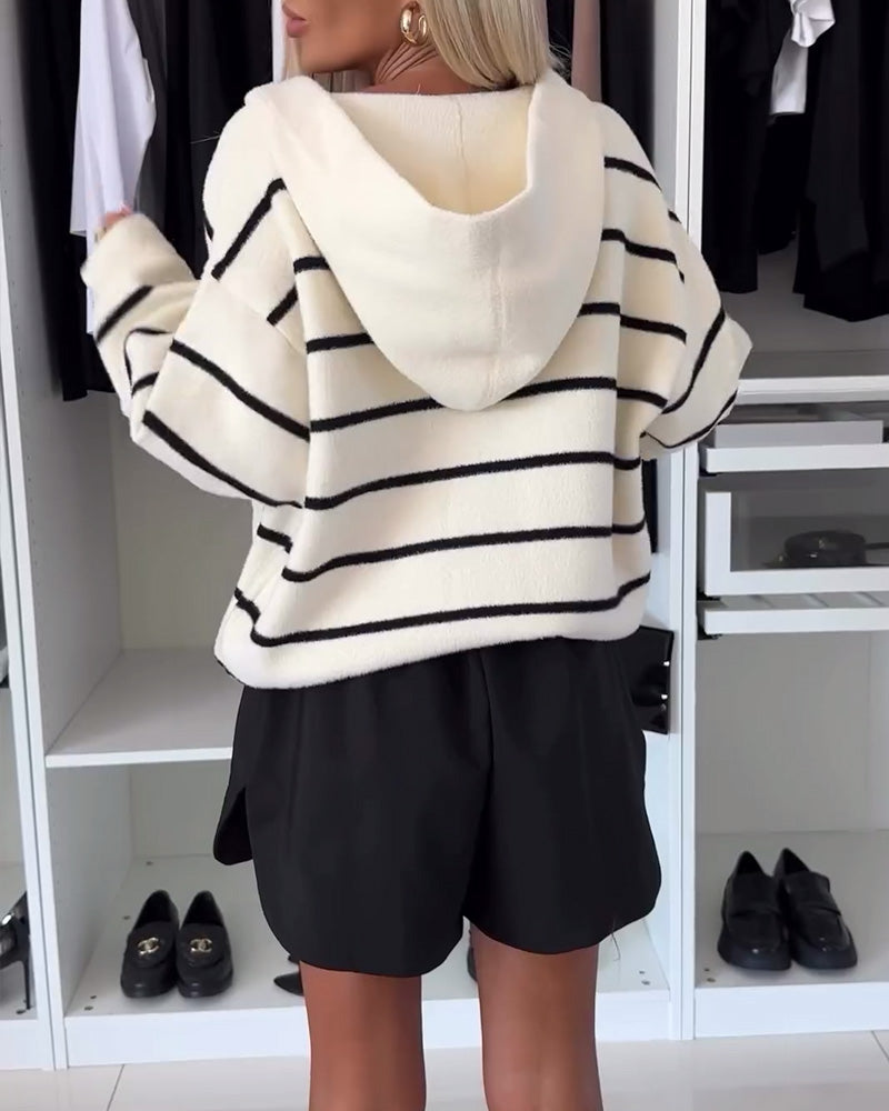 Maria Elena | Fashionable and minimalist winter garment