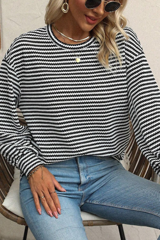 Xara | Striped, long-sleeved top with a crew neck