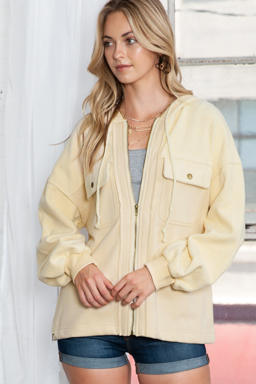 Eugenia | Fashionable and effortless winter garment