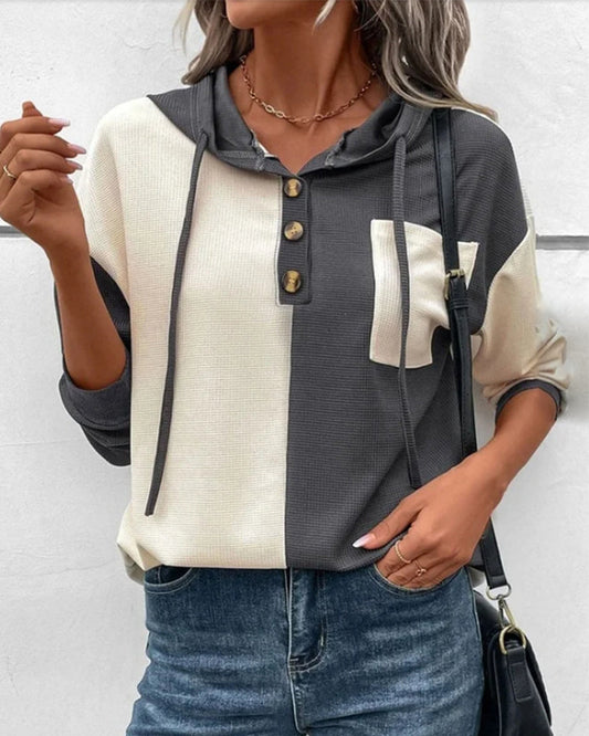 Josefa | Relaxed hoodie with a color block design