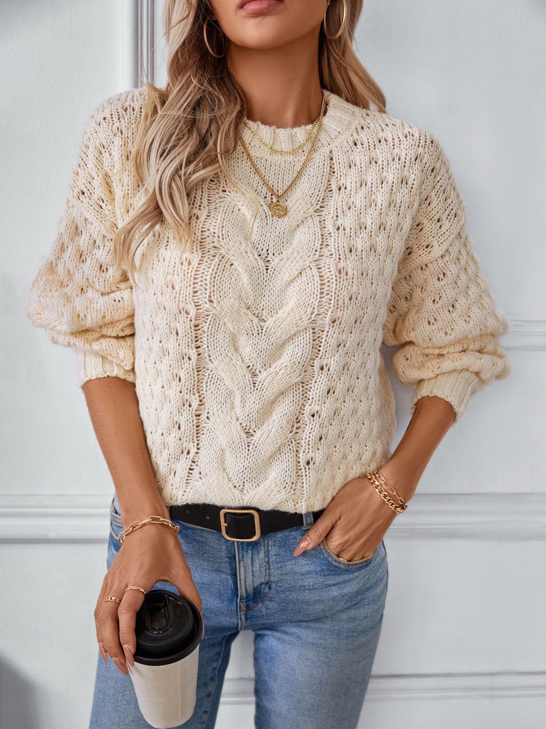 Otilia | Long-sleeved cable-knit sweater with a crew neck