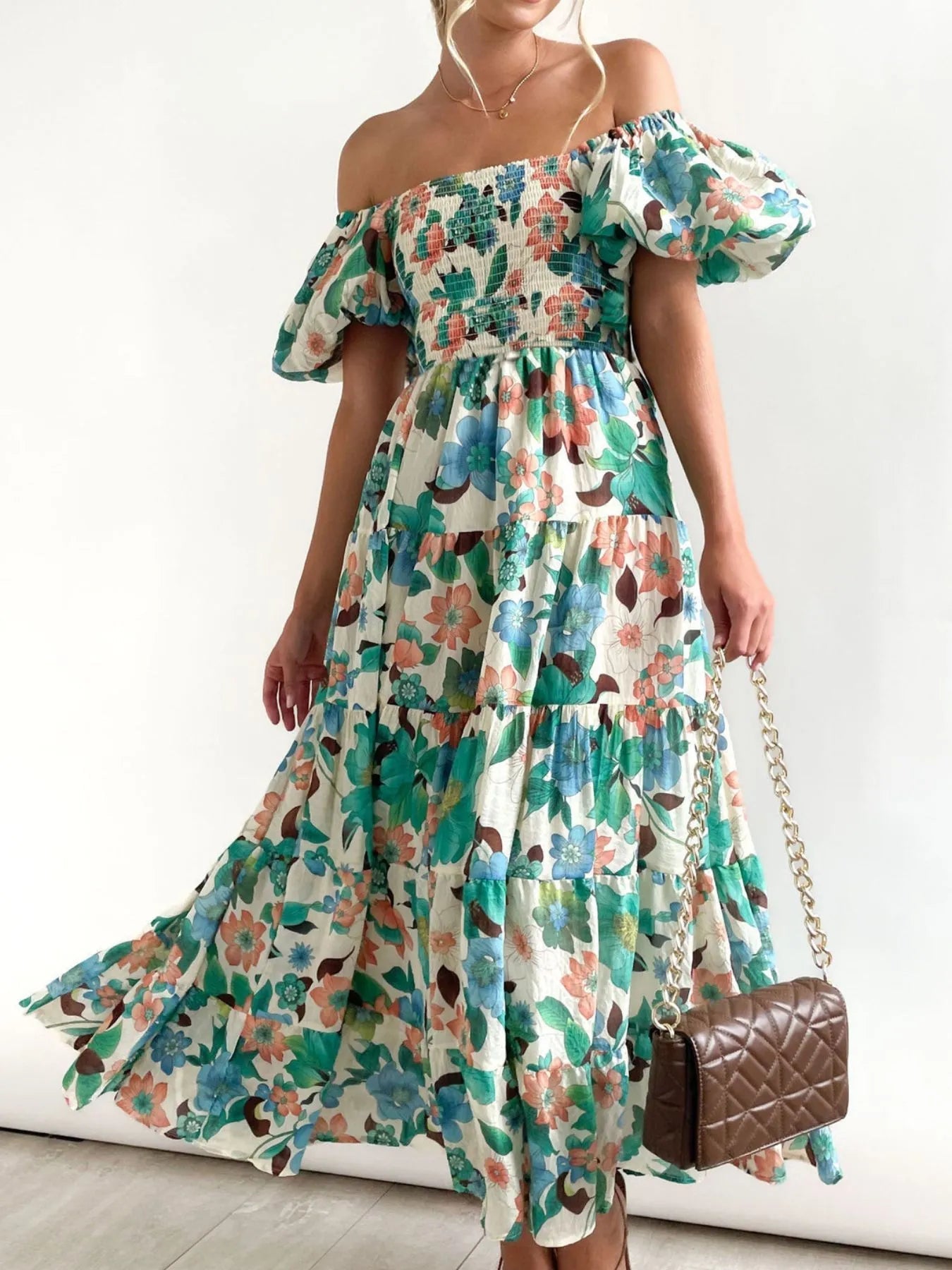 Ersilia® | Elegant Dress With Puff Sleeves And Floral Print