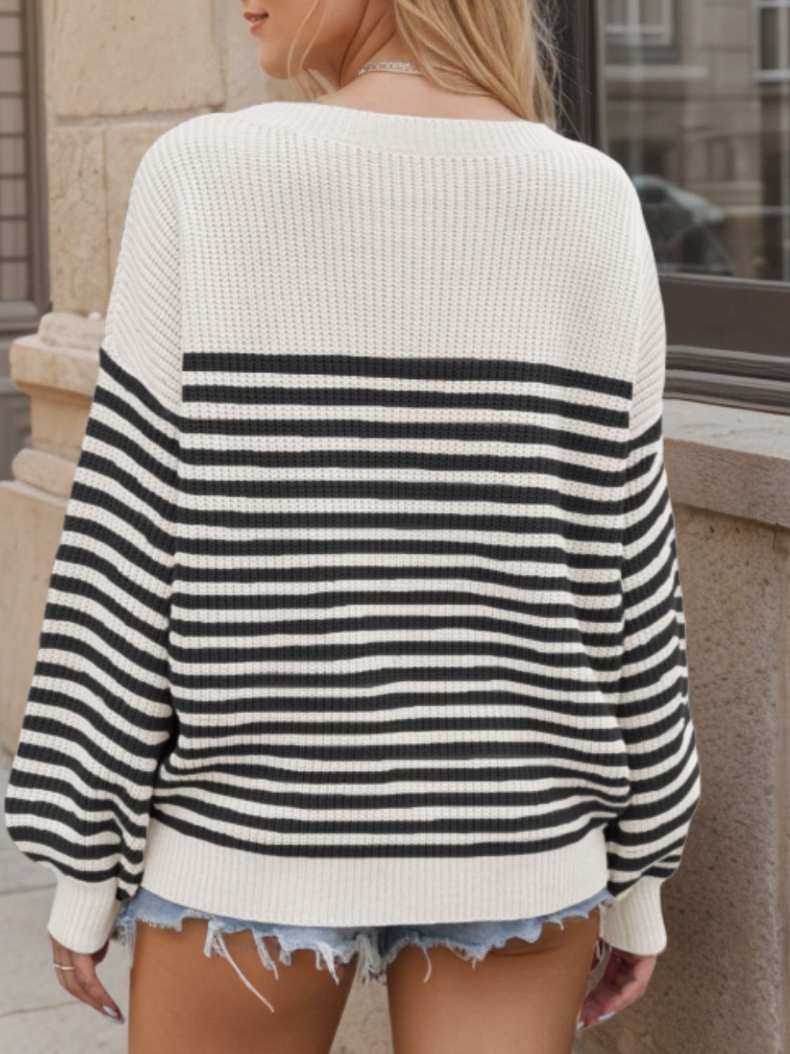 Anita | Striped long-sleeved sweater with a crew neck