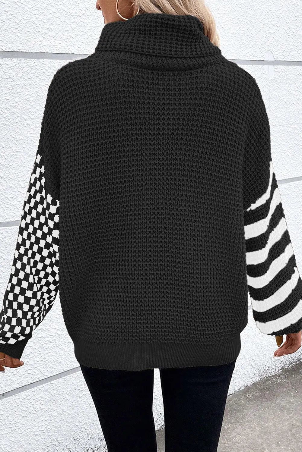 Agnieszka | Checked striped turtleneck sweater with long sleeves