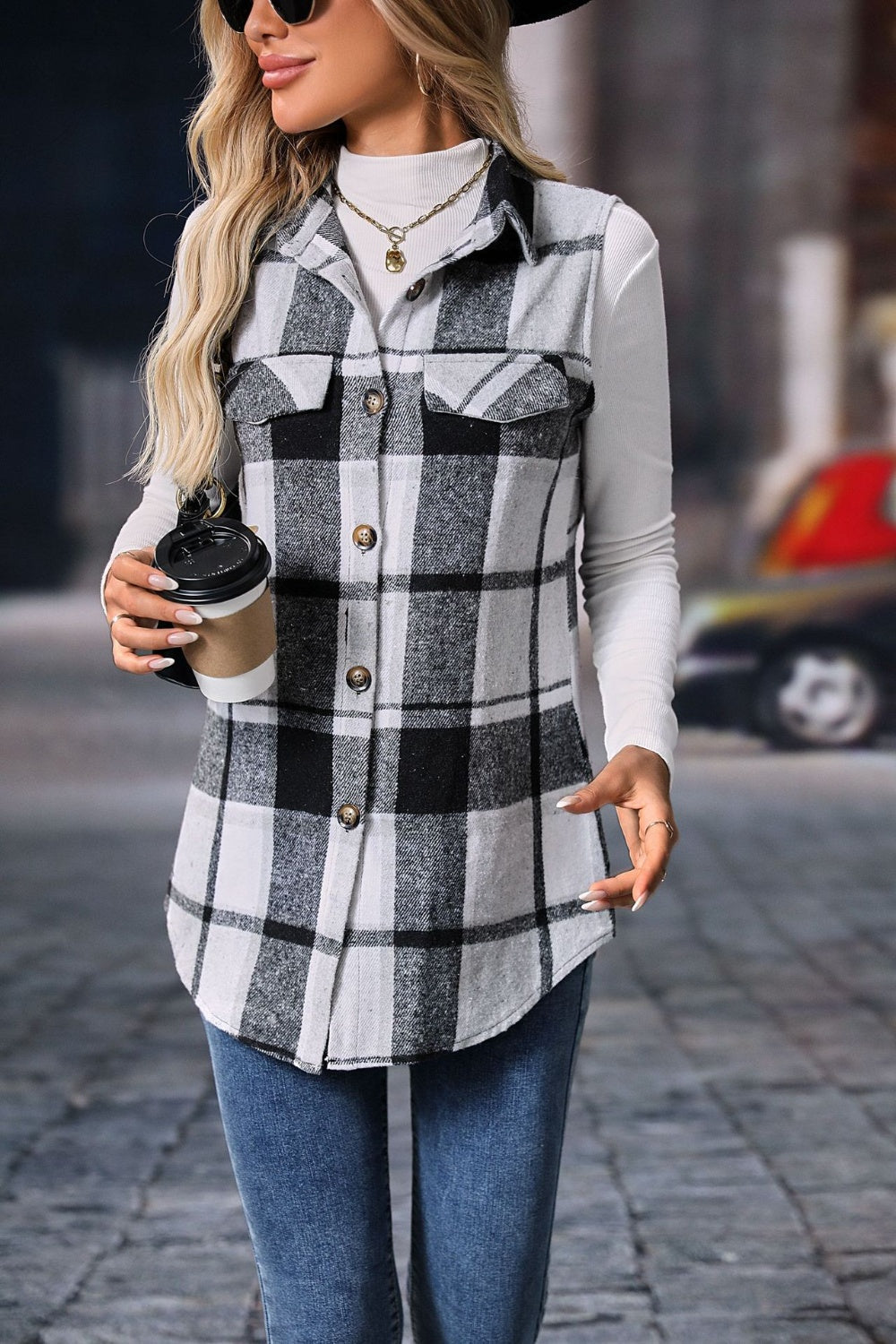 Olivia | Checked vest coat with buttons