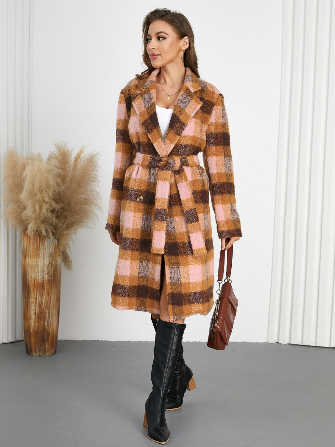 Romina | Tied checked coat with collar