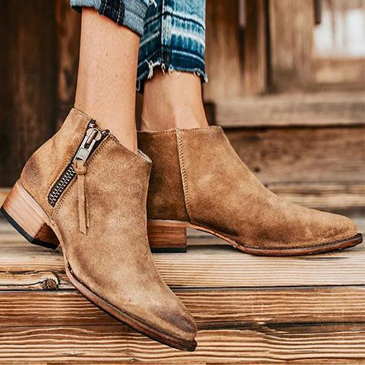 Barbara | Durable and supportive orthopedic footwear