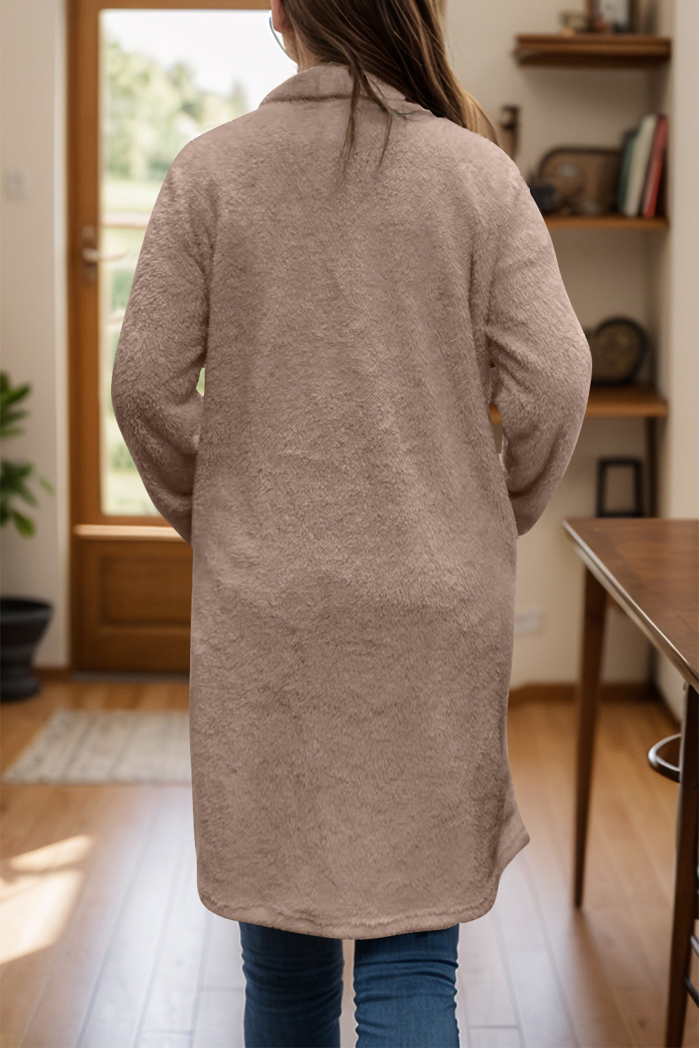 Gertrudis | Full size long sleeve plush one button coat
