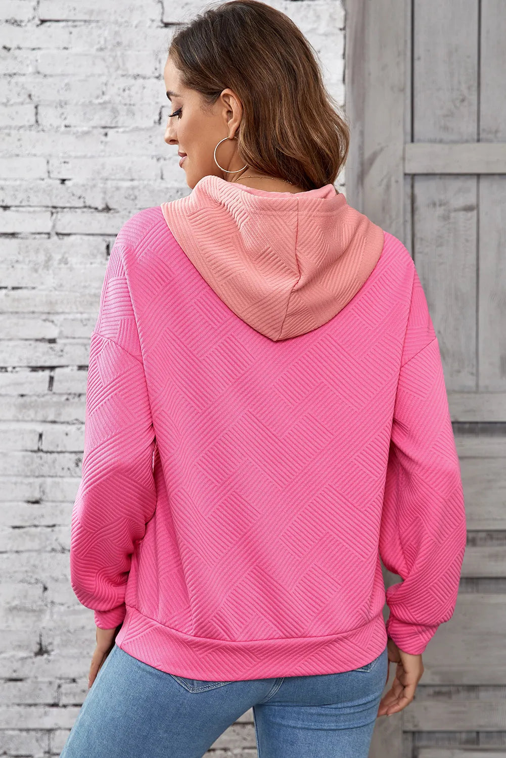 Lara | Long sleeve drawstring hoodie with color block design
