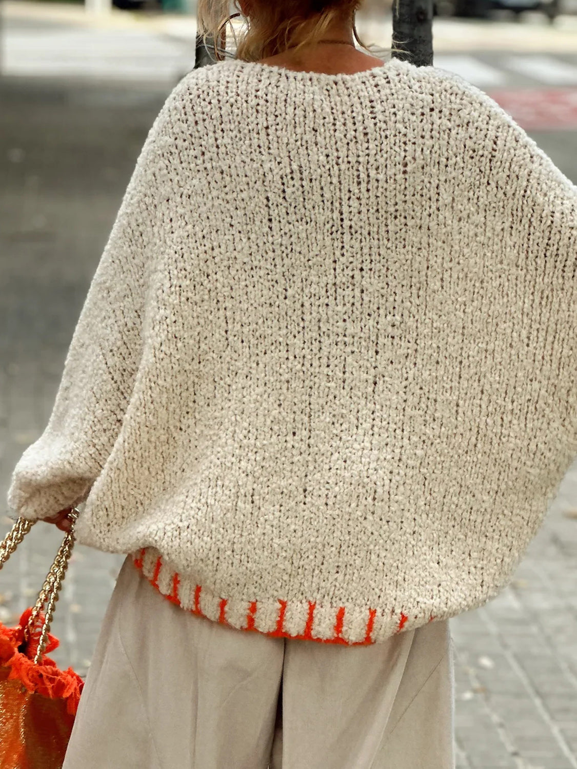 Ingrid | Long-sleeved oversized sweater with a star V-neck