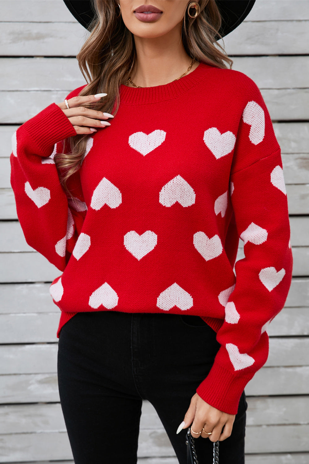 Romy | Heart-shaped, long-sleeved crew neck sweater