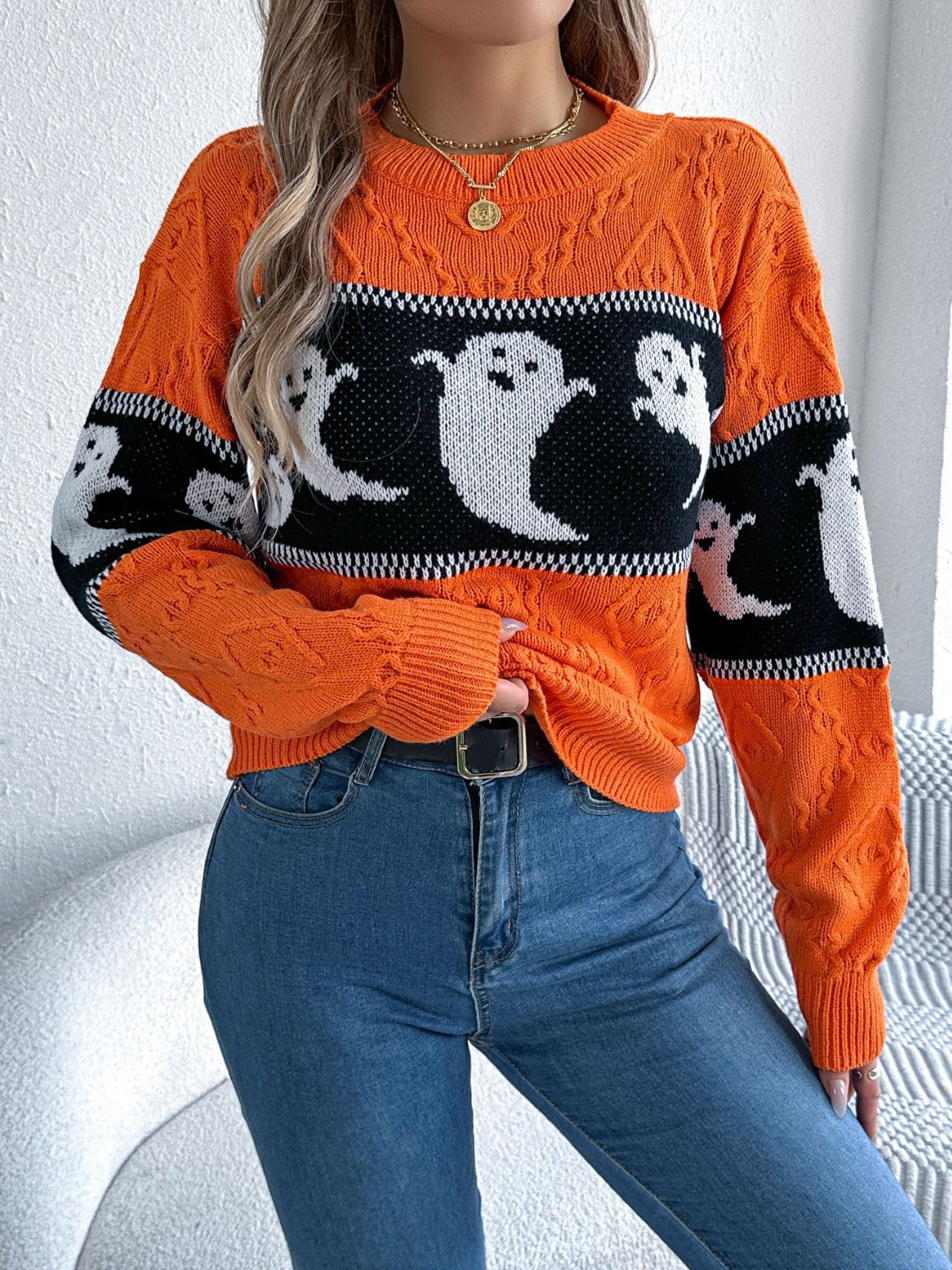 Victoria | Ghost crew neck long sleeve sweater