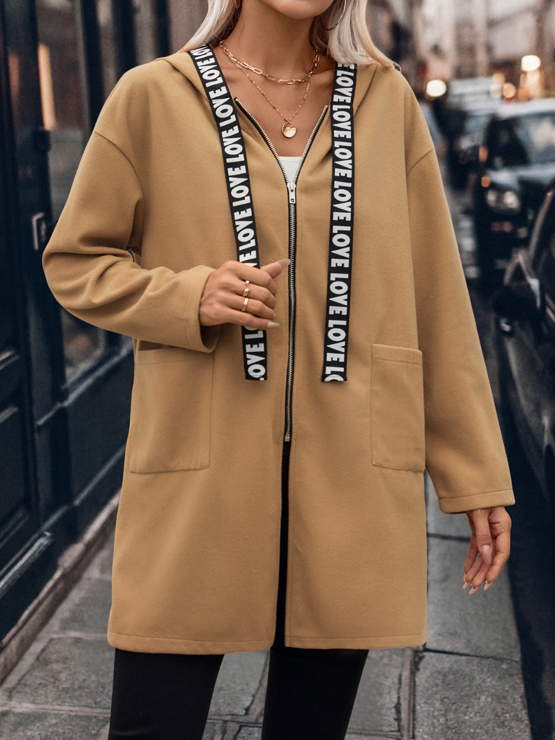 Gabriele | Hooded zip-up trench coat with letter print