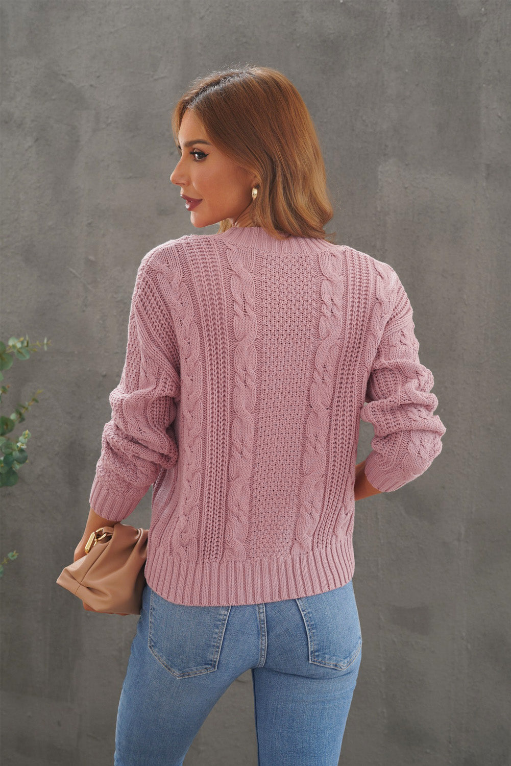Mayra | Elegant and versatile winter cardigan