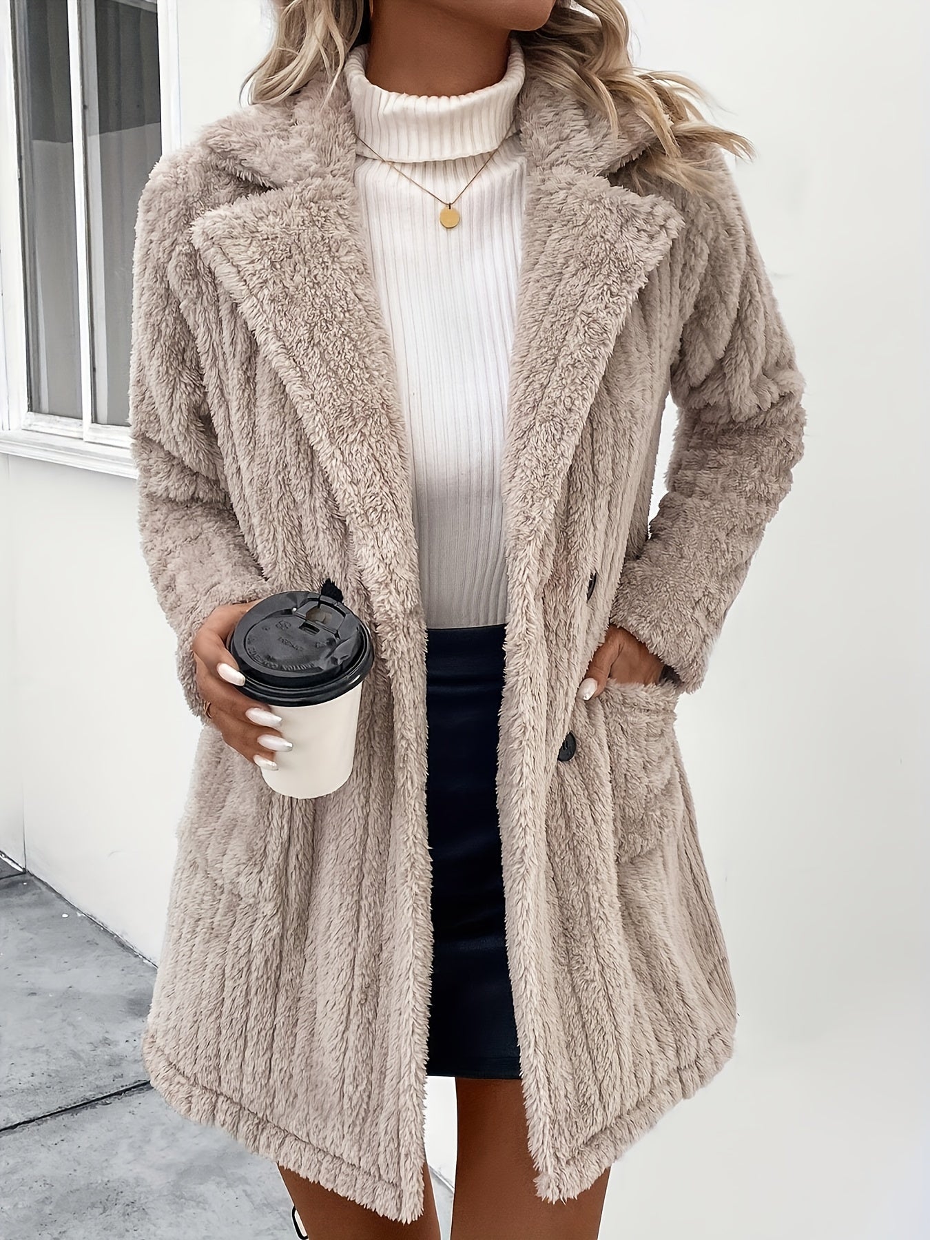 Janine | Elegant coat for cold days