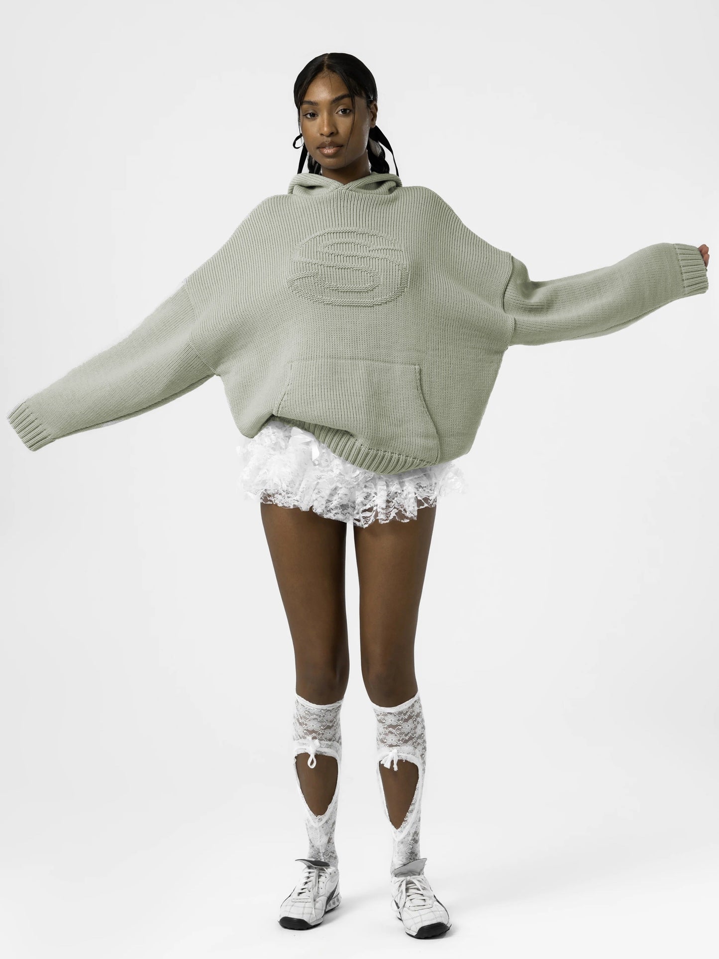 Xiomara | Casual hoodie with kangaroo pockets