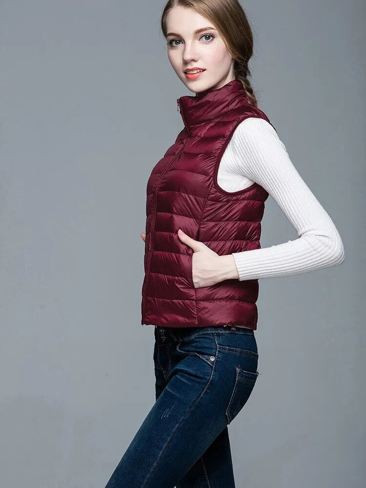 Jimena® | Ultralight, sleeveless, elegant half jacket for women